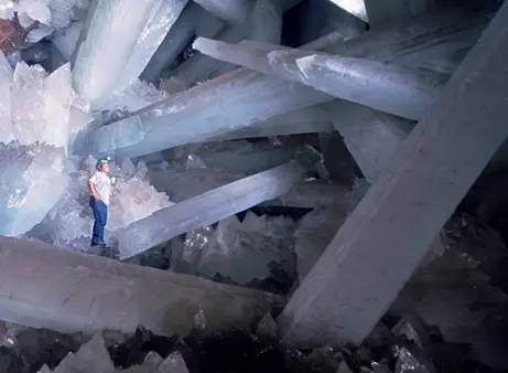 Huge Crystal Cave