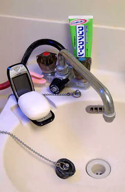 New Uses for Old Cellphones
