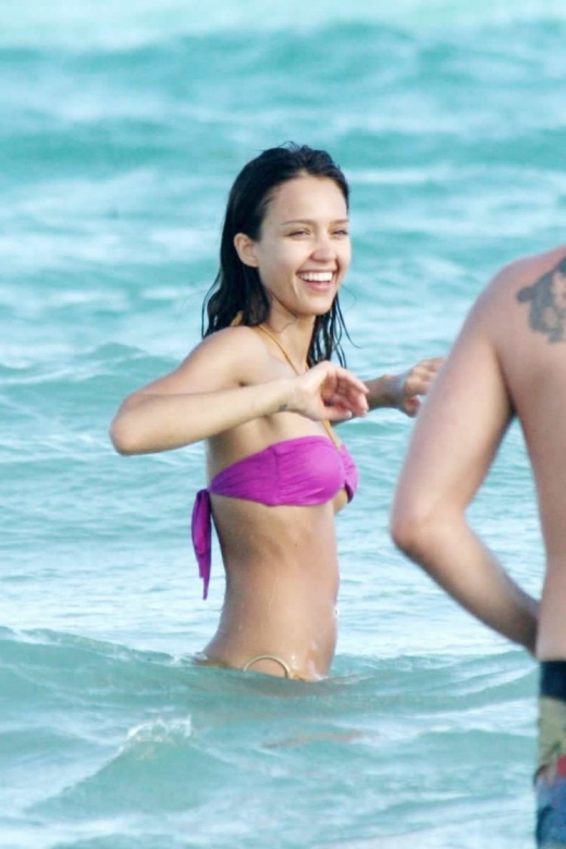 Jessica Alba in a Hot Bikini