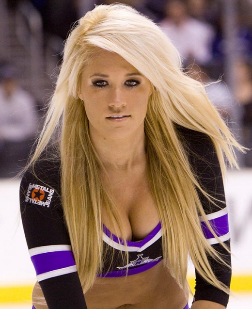 Beautiful NHL Ice Crew Girls Photos