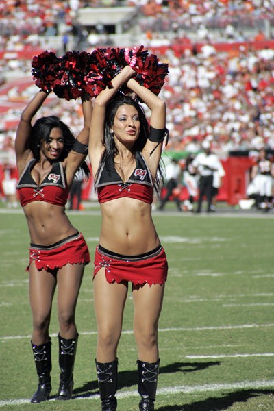 Tampa Bay Bucaneer Smoking Cheerleaders