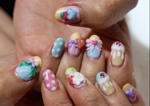 Extreme Finger Nails