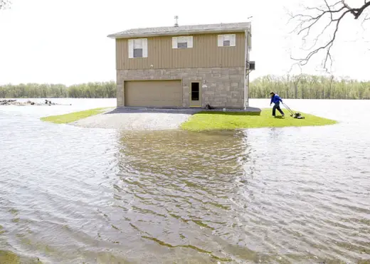 Flooded Lawnmowing