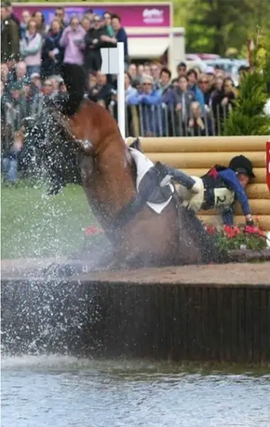 Horse Jump FAIL