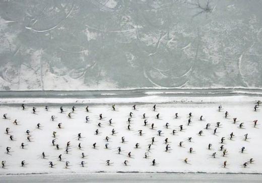 Crowded Skiing