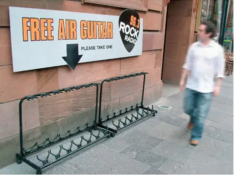 Free Air Guitar