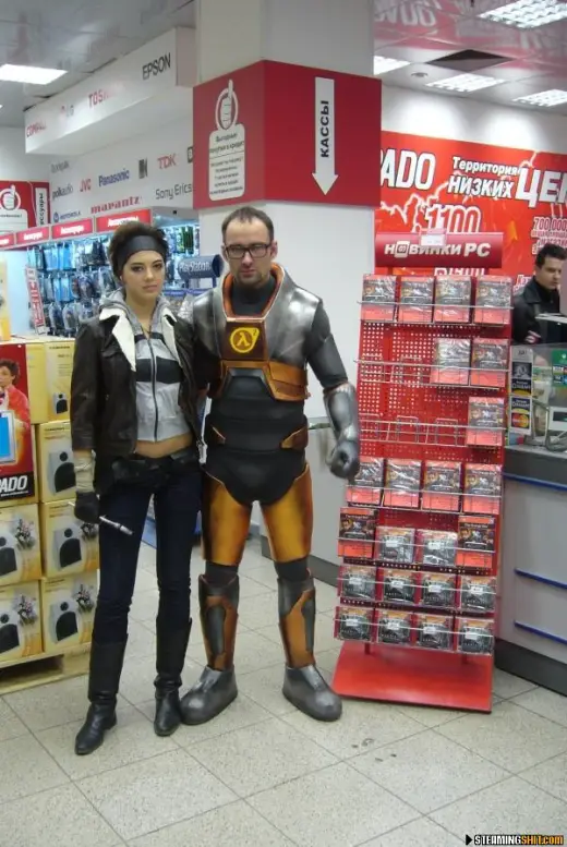 Half Life 2 Costumes