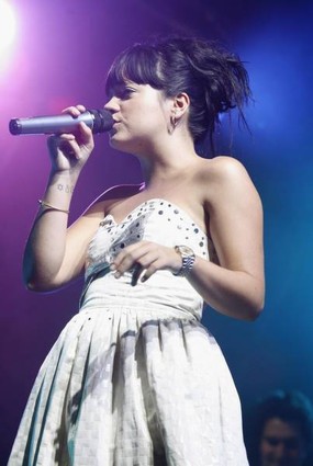 Lily Allen Live