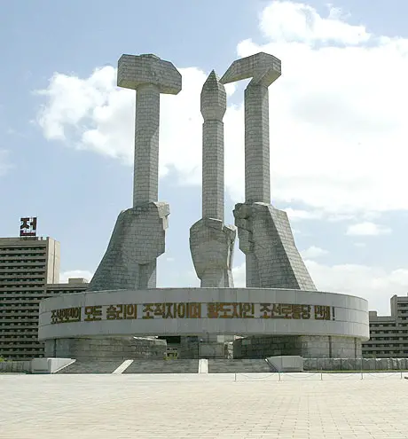 Seven Totalitarian Wonders