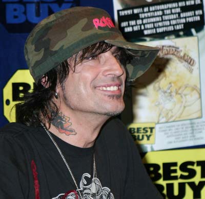 Tommy Lee