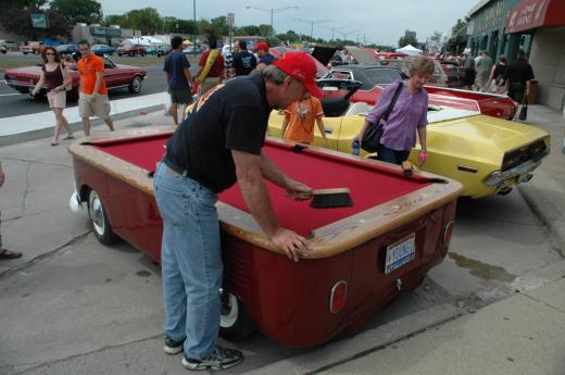 VS Bus Snooker Table