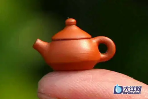 Worlds Smallest Teapot