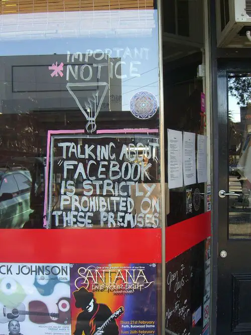 Facebook-Prohibited