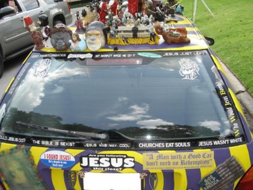 Anti Jesus Car