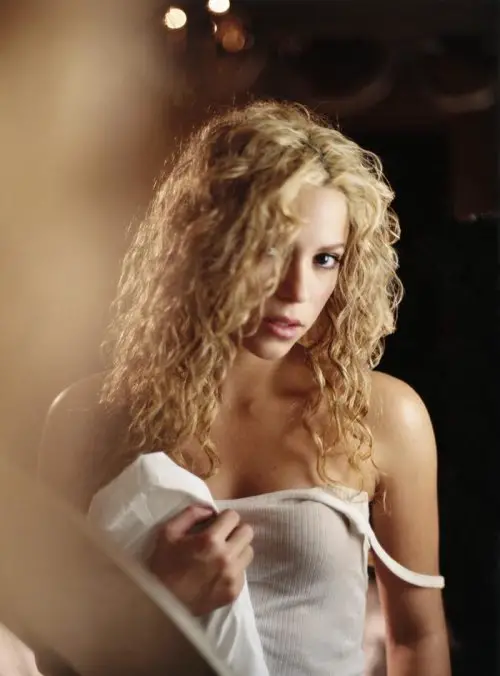 Beautiful Shakira Photo Shoot