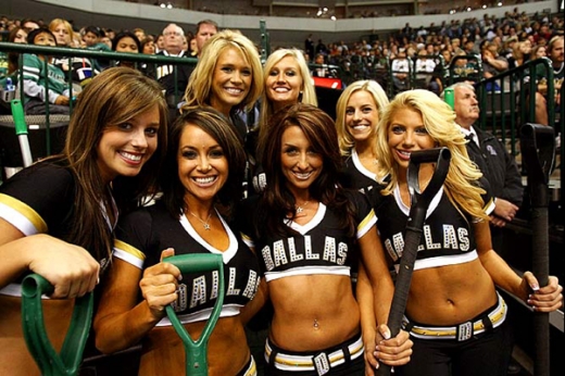 Beautiful NHL Ice Crew Girls Photos