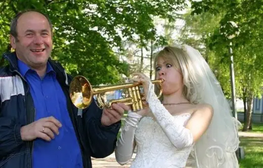 Crazy Wedding Photos