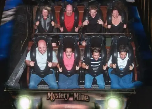 Roller Coaster: Hilarious Faces