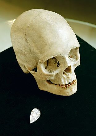 Diamond Skull