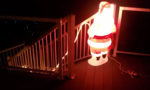 Pissing Santa