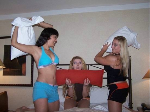 Very Hot Chicks Pillow Fighting