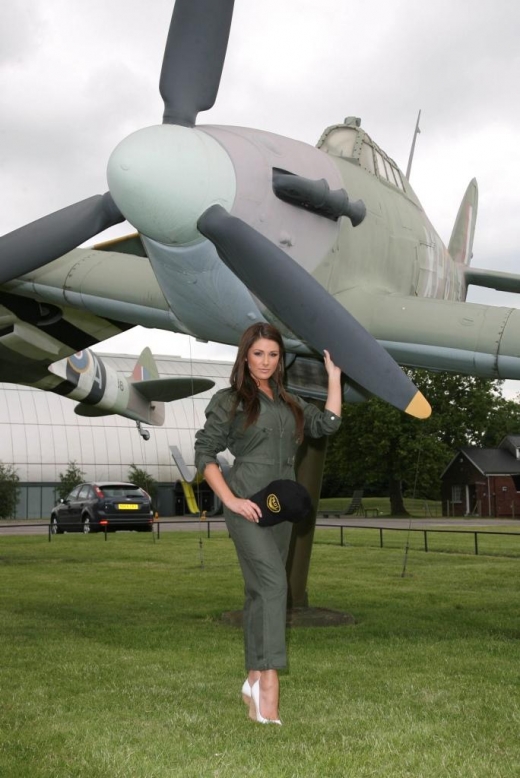 Sexy Lucy Pinder Military Pics