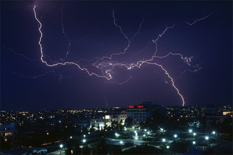 Cloudburst Lightning