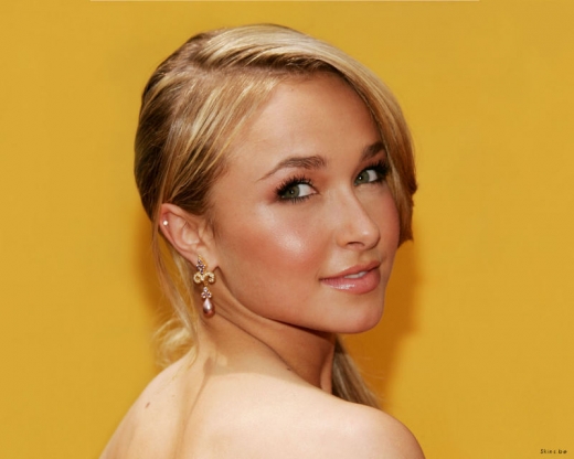 Hayden Panettiere Pics