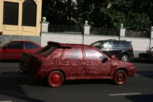 Lipstick Car