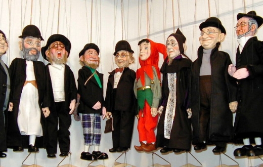 Marionettes