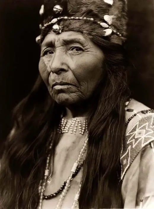 Historical Native American Pictures