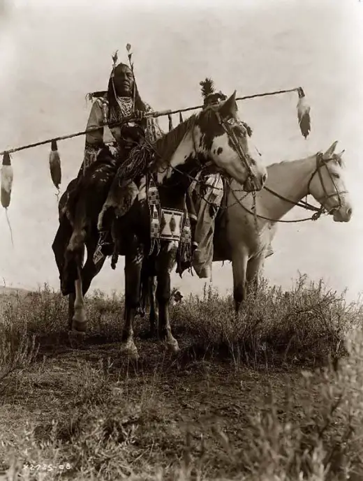 Historical Native American Pictures