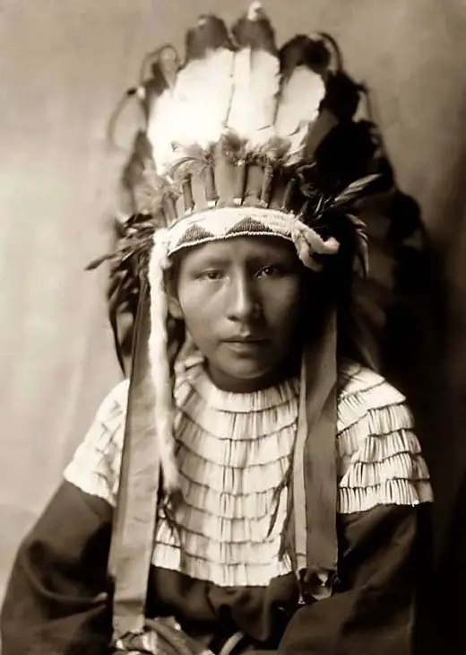 Historical Native American Pictures