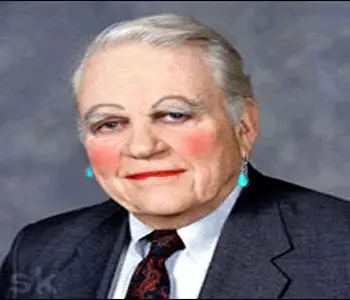 Andy Rooney Wears Makeup