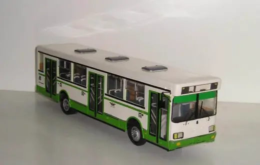 Scale Buses